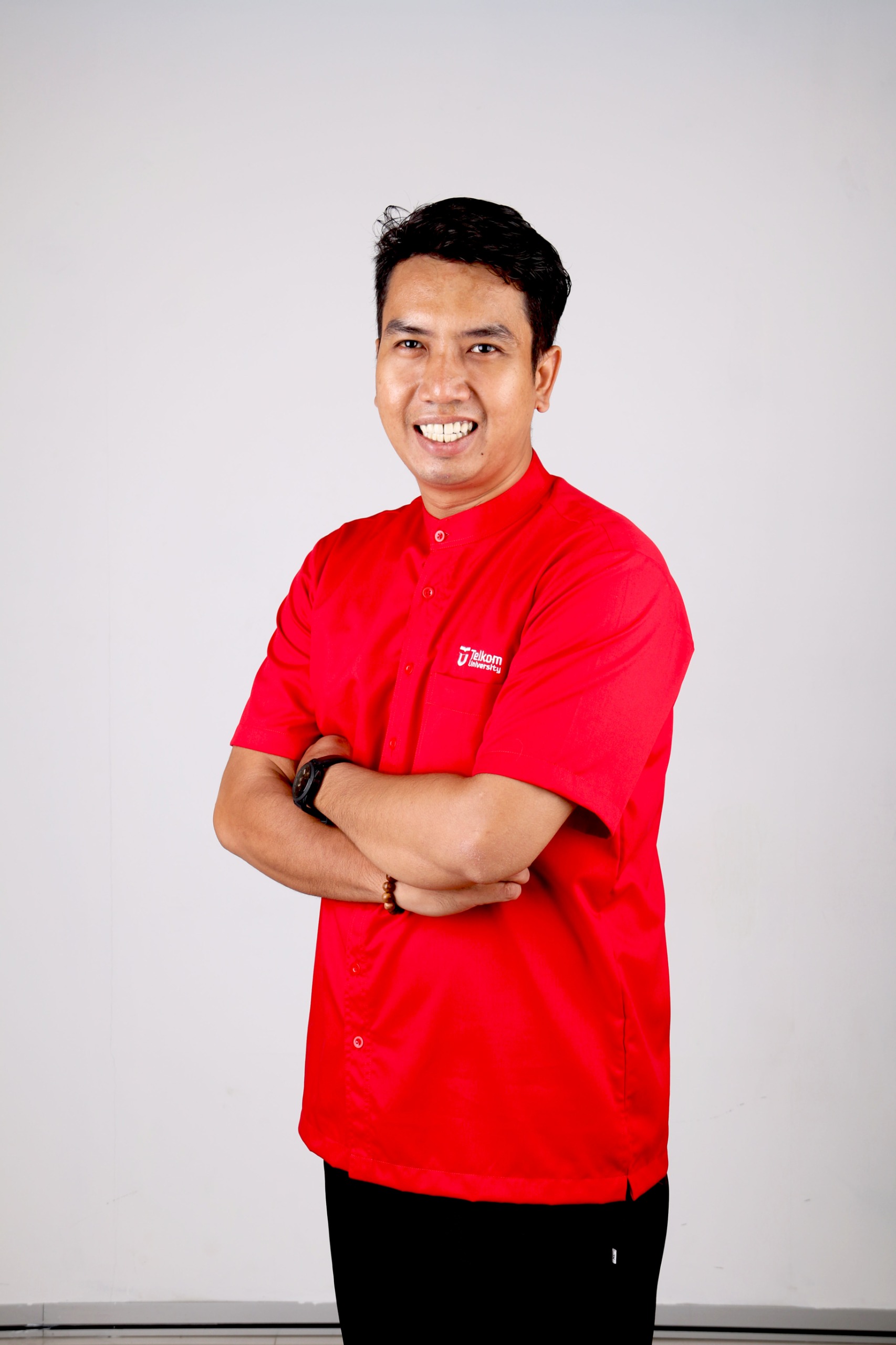 Rajiv Dharma Mangruwa, B.Bee, M.Tim, D.B.A.